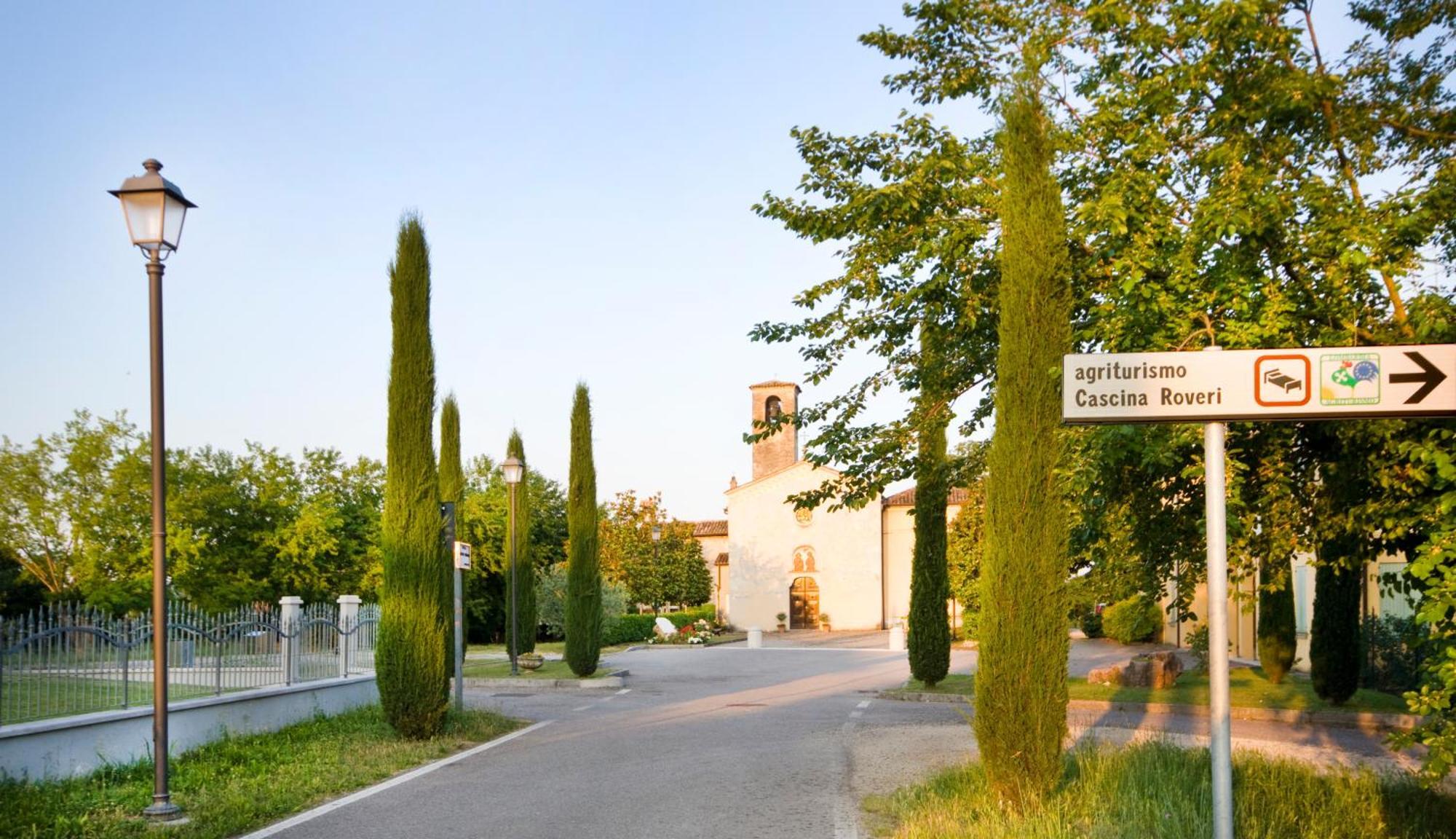 Agriturismo Cascina Roveri Монцамбано Экстерьер фото