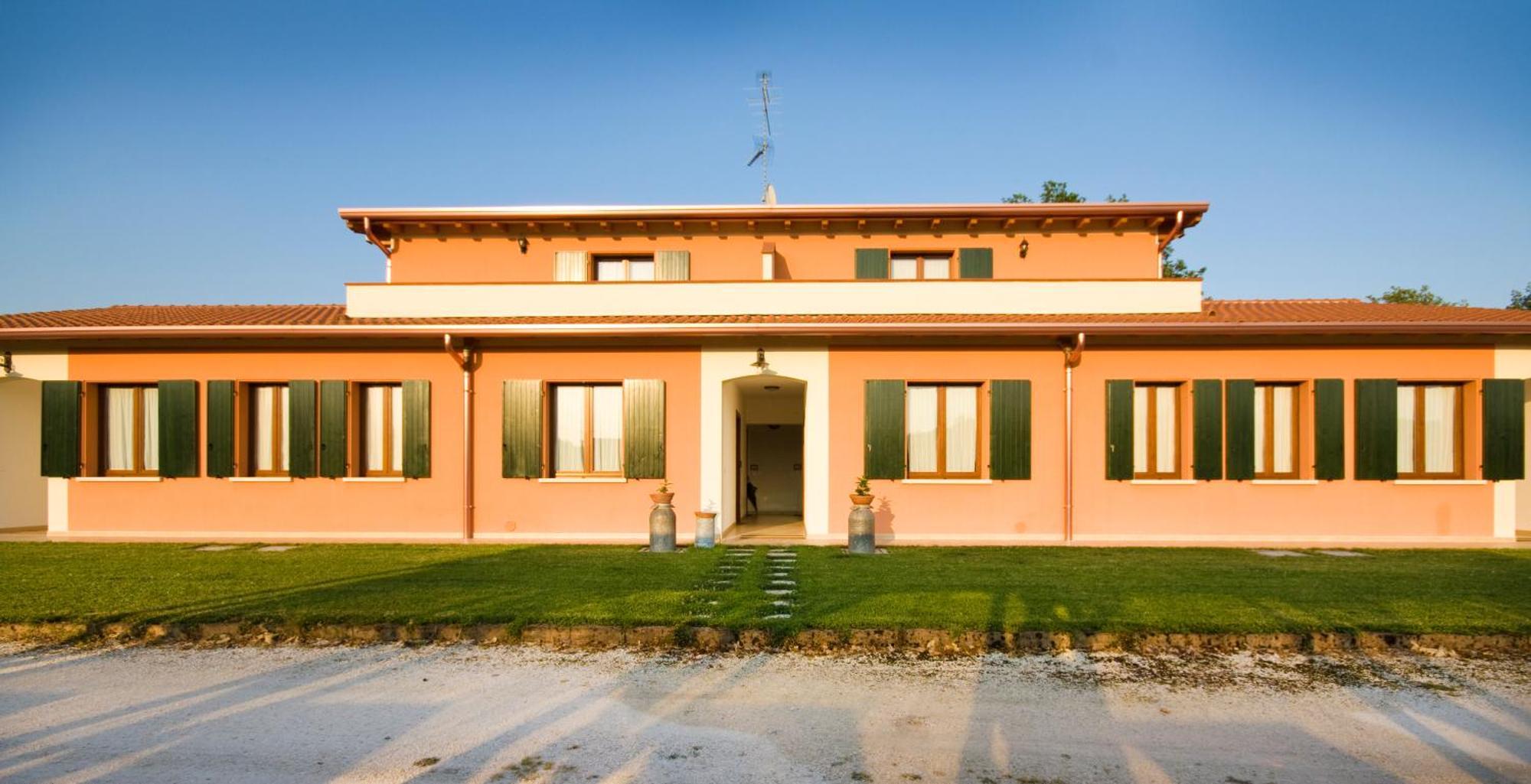 Agriturismo Cascina Roveri Монцамбано Экстерьер фото
