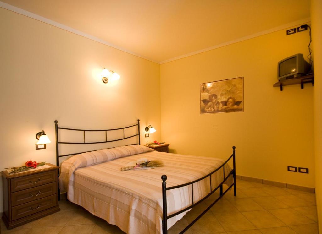 Agriturismo Cascina Roveri Монцамбано Номер фото